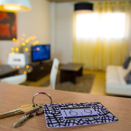 Apartamentos 16:9 Playa Suites Almeria Luaran gambar